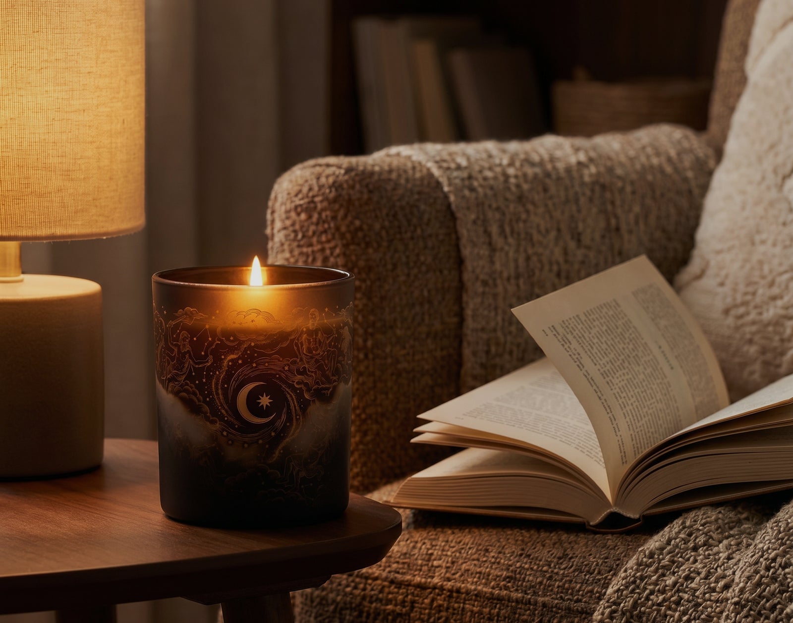 Close view of the candle wick system